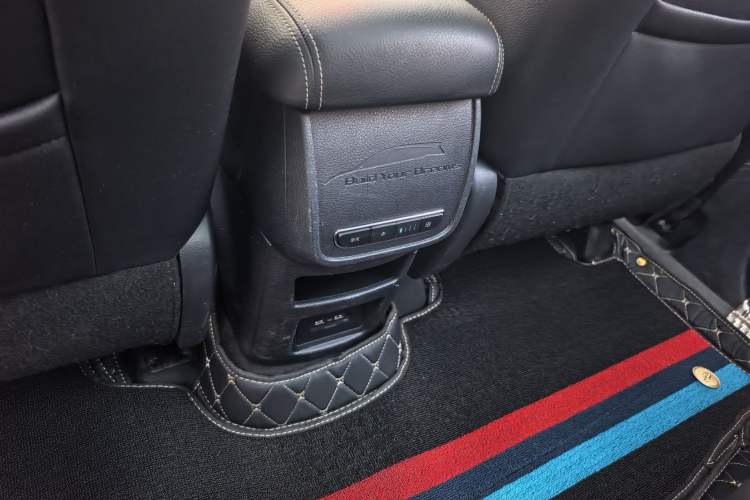 Used BYD Song MAX 2017 1.5T Automatic Smart Connect Elite 7-Seater
