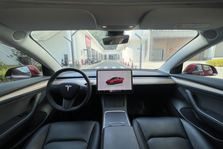 Used Tesla Model 3 2022 Rear-Wheel-Drive Version