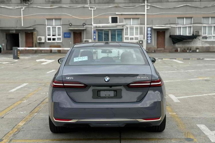 Used BMW 5 Series 2024 530Li Luxury Package Premium Edition