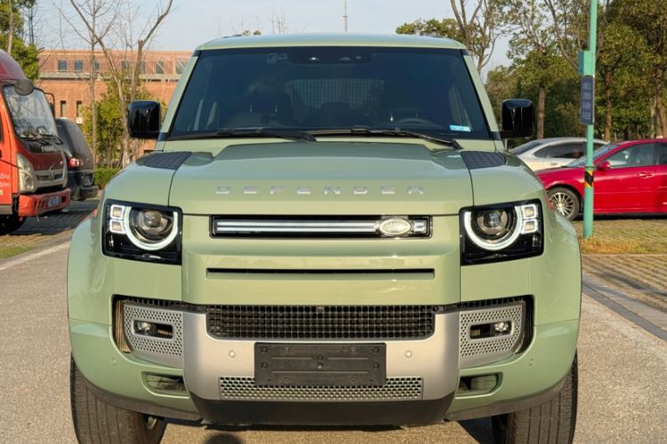 Used Land Rover Defender 2023 110 3.0T P400 75th Anniversary Legend Edition
