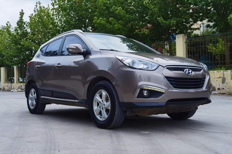 Used Hyundai ix35 2012 2.0L Automatic Two-Wheel Drive New Edition GL
