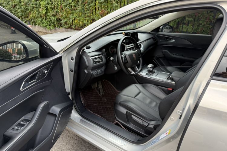 Used Hongqi H5 2022 Classic Model Facelift 1.5T DCT Qiyun Edition
