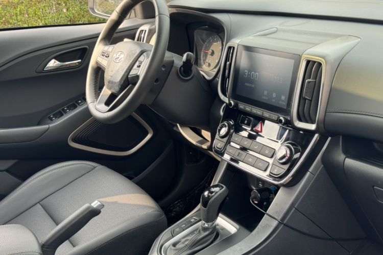 Used Hyundai ix35 2019 2.0L Automatic 2WD Zhiyong·Changxiang Edition China VI Standard
