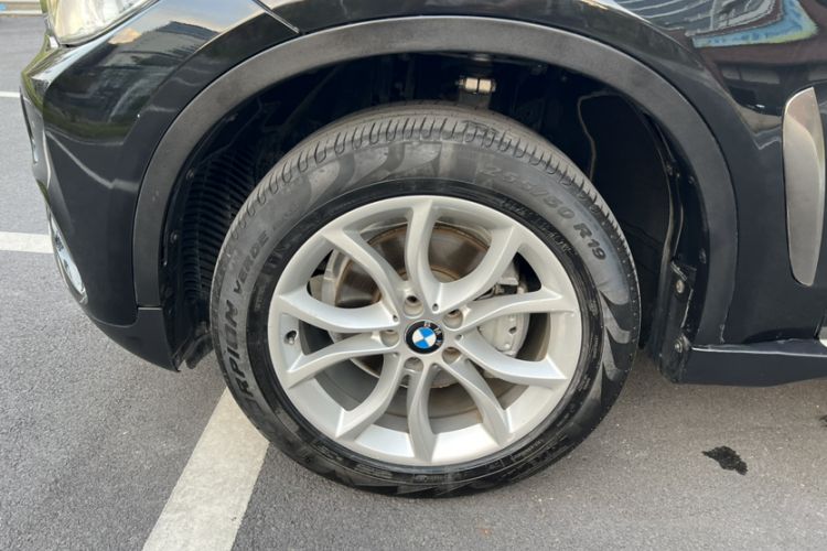 Used BMW X6 2017 xDrive28i
