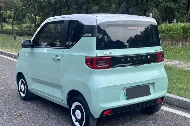 Used Wuling Hongguang MINIEV 2022 Macaron Premium Model – Lithium Iron Phosphate
