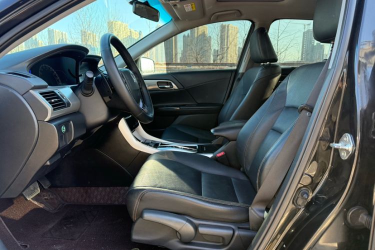 Used Honda Accord 2016 Hybrid 2.0L Sharp Edition
