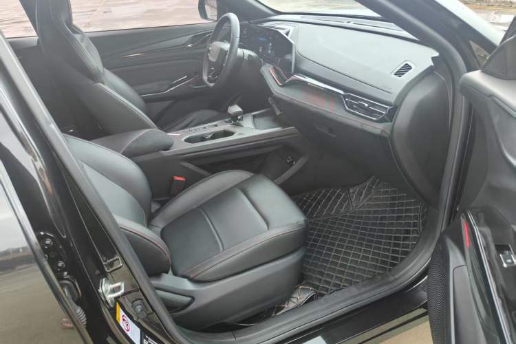 Used Oshan X5 PLUS 2023 1.5T DCT Navigation Edition
