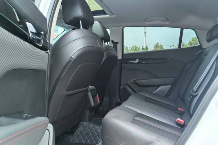 Used Dongfeng Aeolus Yixuan 2021 230T Automatic Glory Edition
