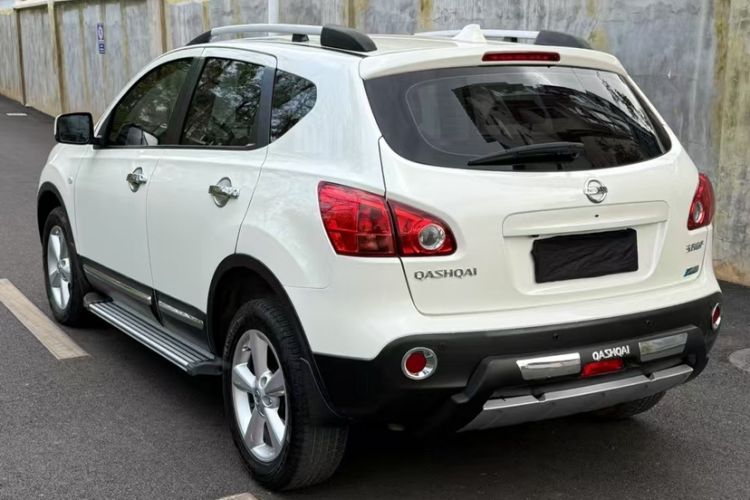 Used Nissan Qashqai 2015 2.0 XL Coolfire CVT 2WD
