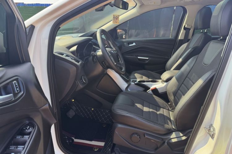 Used Ford Kuga 2015 1.5L GTDi Two-Wheel Drive Fashion Edition
