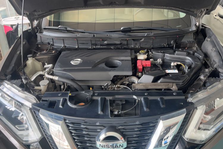 Used Nissan X-Trail 2017 2.0L CVT Smart Enjoyment Version 2WD
