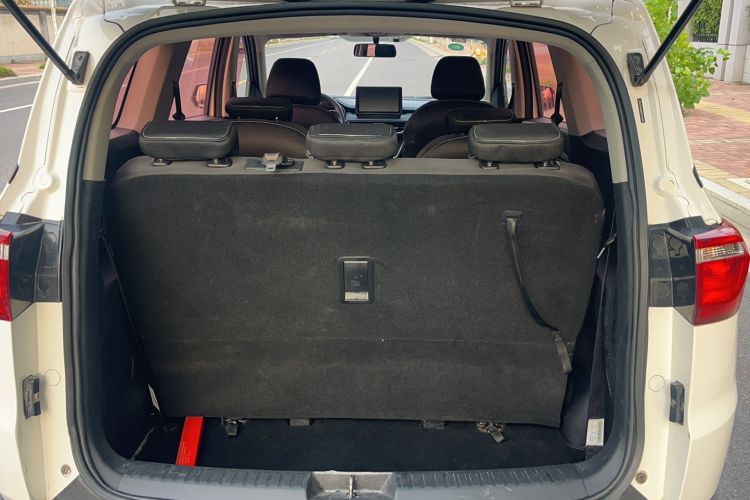 Used Wuling Hongguang S3 2019 1.5L Manual Standard Version China VI Standard
