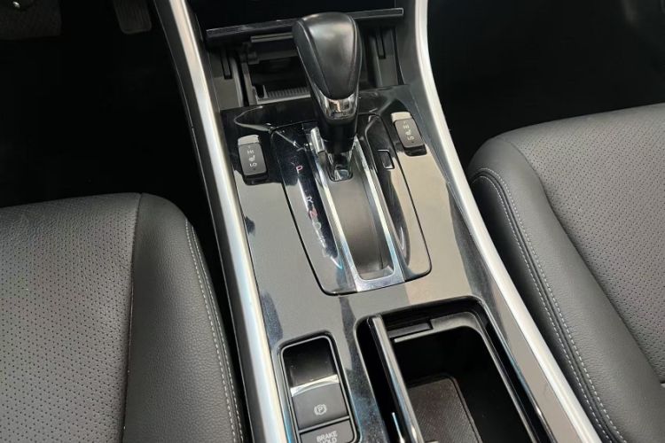 Used Honda Accord 2016 2.0L Elite Edition