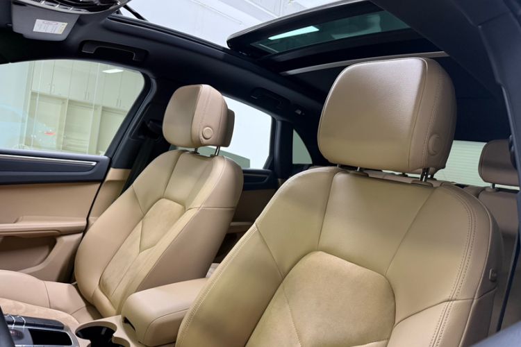 Used Porsche Macan 2018 Macan 2.0T