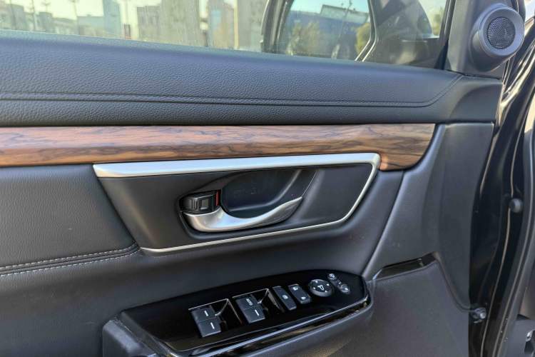 Used Honda CR-V 2021 240TURBO CVT 2WD Fashion Edition