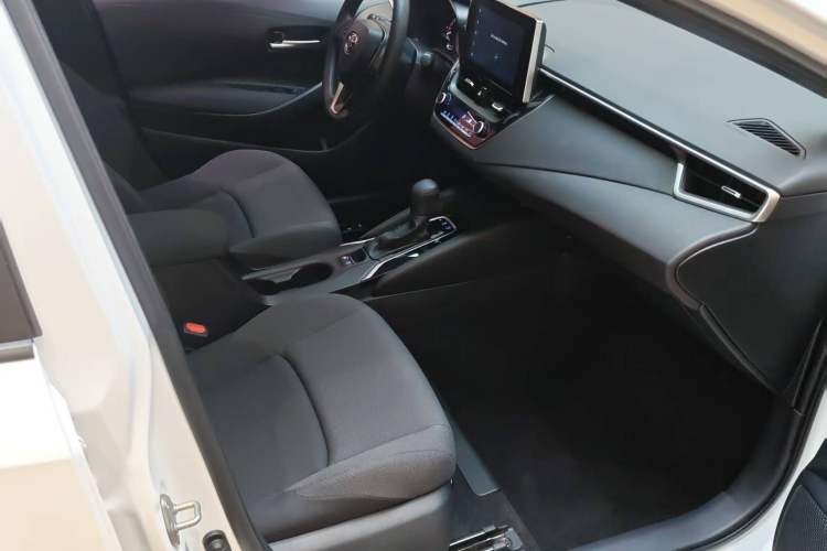 Used Toyota Levin 2022 185T CVT Luxury Edition
