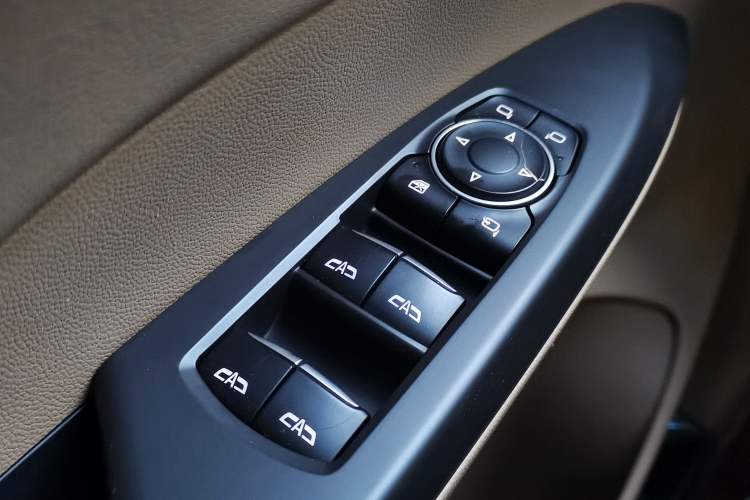 Used Buick GL8 2021 ES Land Cruiser 653T Flagship Model
