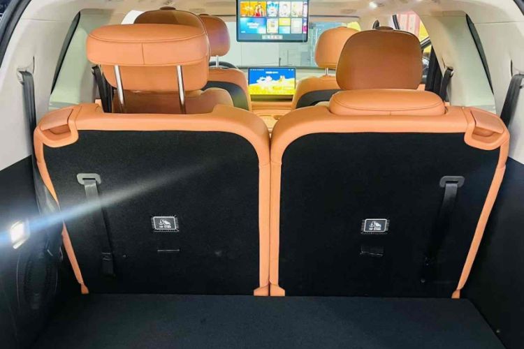 Used Leapmotor C16 2024 Range-Extended 200 LiDAR Edition
