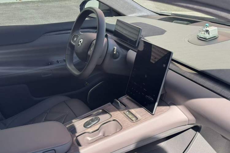 Used Nio ET7 2024 100kWh Executive Edition
