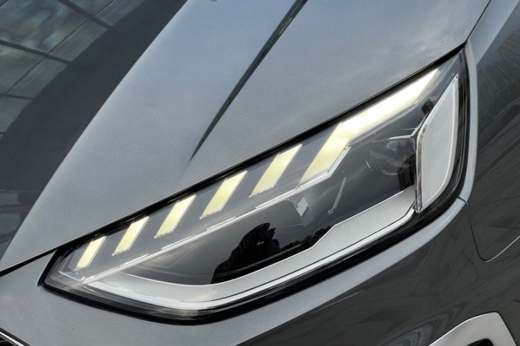 Used Audi A4L 2020 40 TFSI Luxury Dynamic Model
