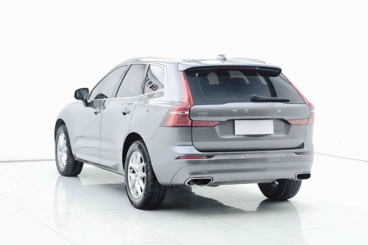 Used Volvo XC60 2019 T5 4x4 Smart Edition China V Standard