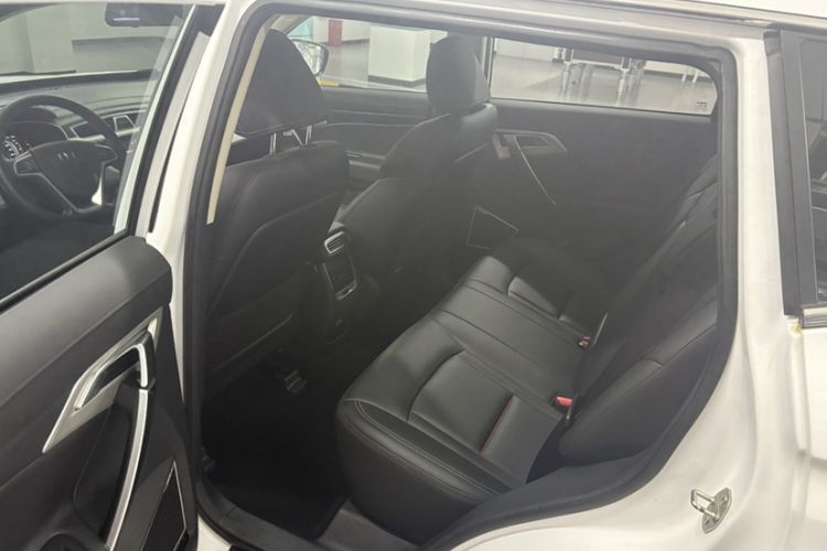 Used Geely Auto Emgrand X7 Sport 2020 1.8TD DCT Two-Wheel Drive Smart Connect 4G-Enabled Version