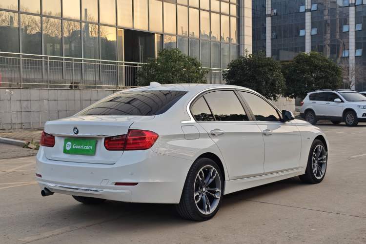 Used BMW 3 Series 2015 316Li Fashion Model
