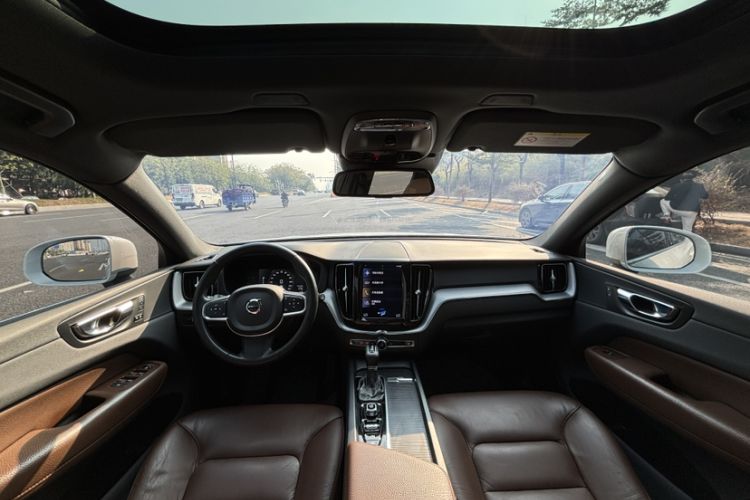 Used Volvo XC60 2021 T5 4x4 Smart Luxury Edition
