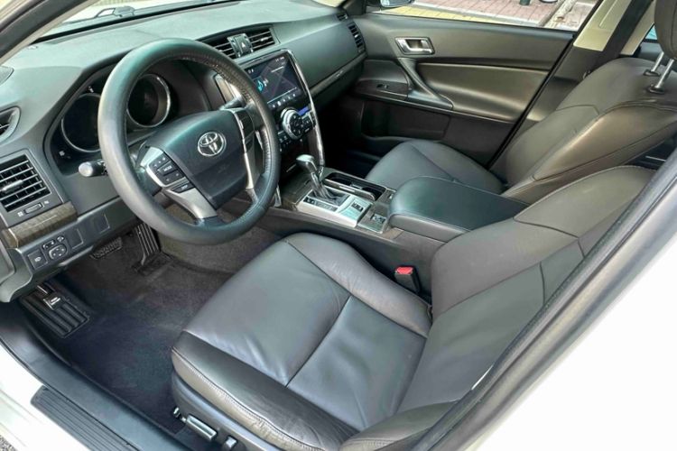 Used Toyota Reiz 2013 2.5V Elite Edition
