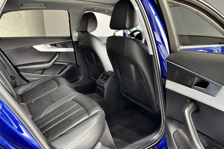 Used Audi A4L 2019 40 TFSI Fashion Edition China VI Emission Standard
