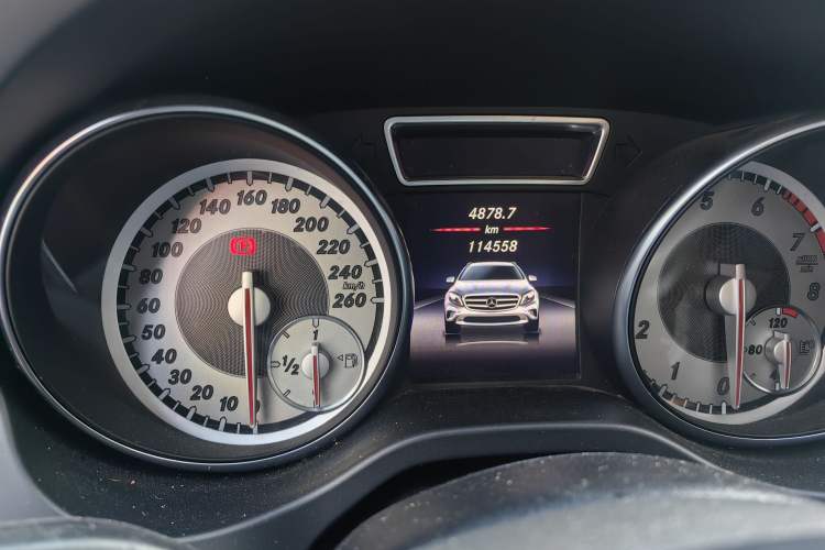 Used Mercedes-Benz GLA 2016 GLA 220 4MATIC Fashion Edition
