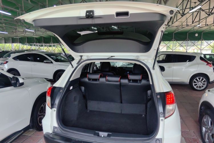 Used Honda Vezel 2020 1.5L CVT Elite Edition
