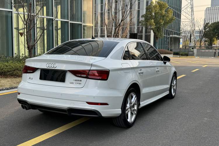 Used Audi A3 2020 Limousine 35 TFSI Fashion Edition China VI Emission Standard