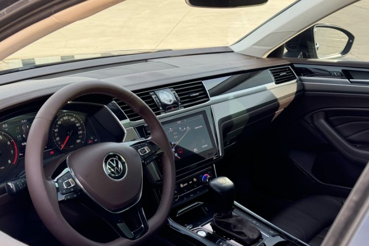 Used Volkswagen Phideon 2021 380TSI Luxury Edition