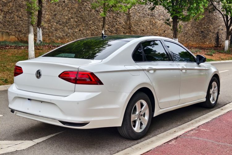 Used Volkswagen Lamando 2021 230TSI DSG Fashion Edition
