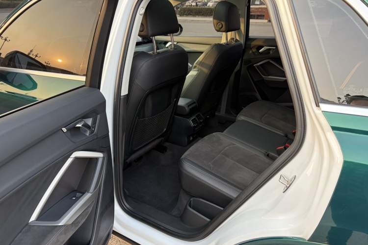 Used Audi Q3 2020 35 TFSI Fashion Dynamic Model
