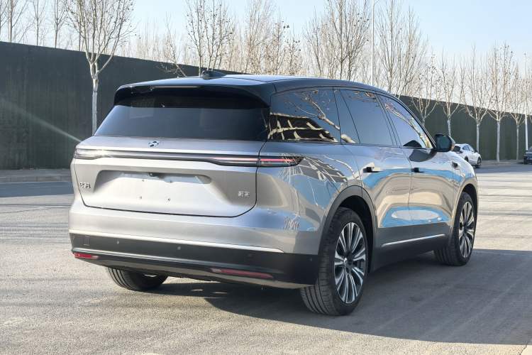 Used Nio ES8 2024 75 kWh Executive Edition
