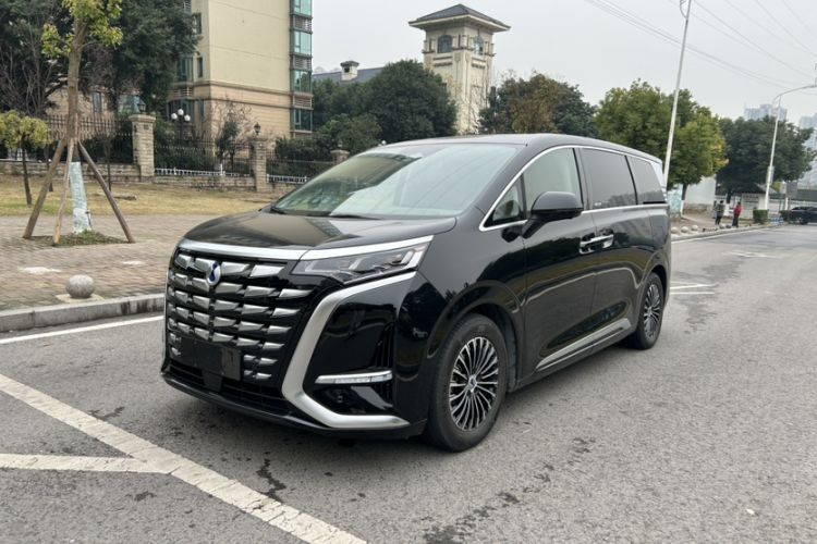 Used Denza D9 2022 DM-i 970 Four-Wheel Drive Prestige Model