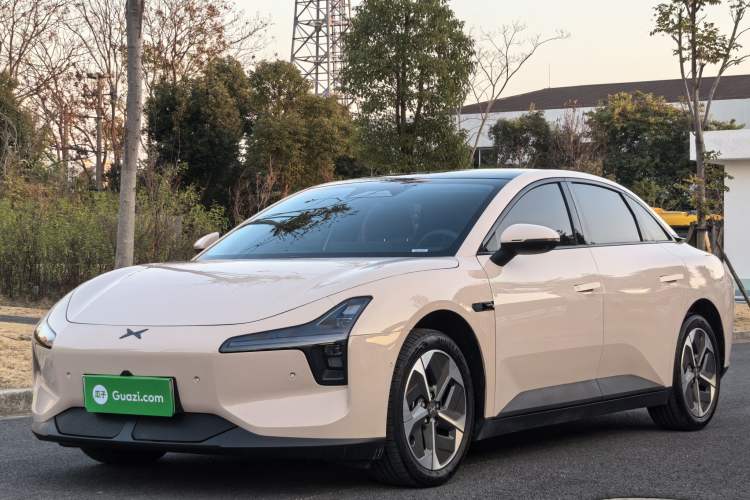 Used XPeng MONA M03 2024 620 with Ultra-Long Range
