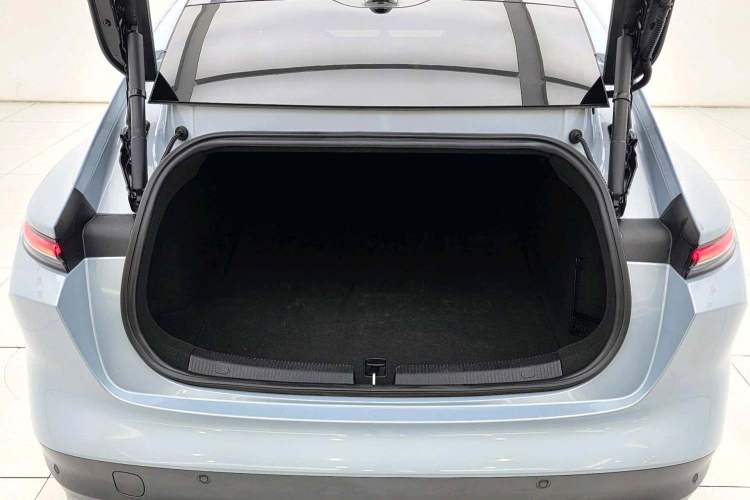 Used Nio ET5 2022 75 kWh
