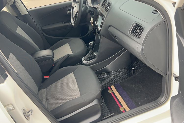 Used Volkswagen Polo 2016 1.4L Automatic Trendy Model
