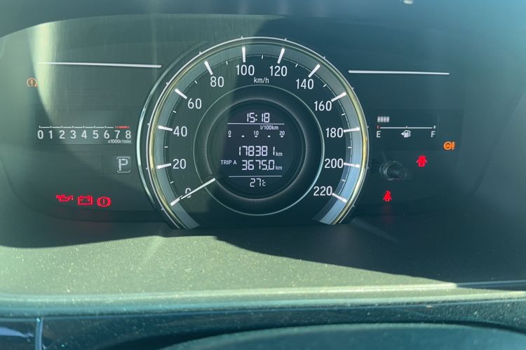 Used Honda Elysion 2016 2.4L Classic Edition
