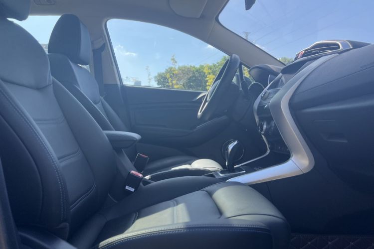 Used BYD Yuan New Energy 2018 EV360 Smart Connect Cool Edition
