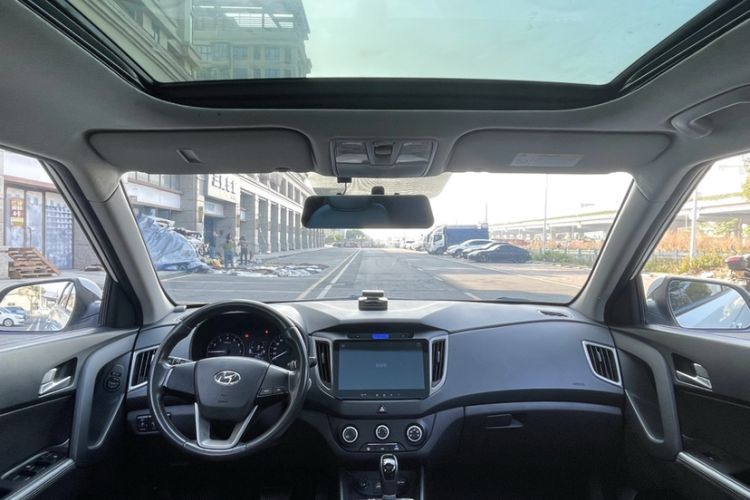 Used Hyundai ix25 2015 1.6L Automatic Two-Wheel Drive Smart GLS Trim
