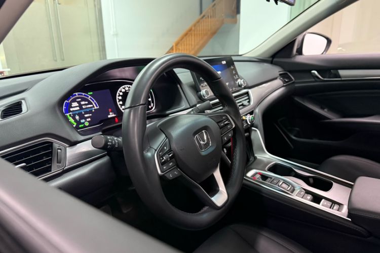 Used Honda Accord 2018 Rui Hybrid 2.0L Rui Ling Edition China VI
