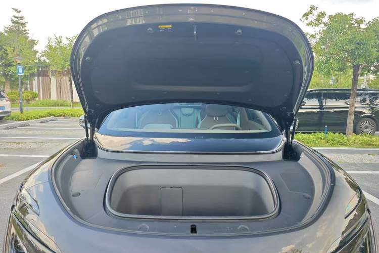 Used  07 2024 Pro+ All-Electric Version
