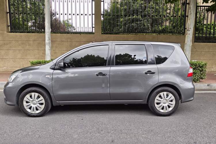 Used Nissan Livina 2015 1.6XE CVT Comfort Edition
