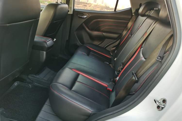 Used Soueast DX3 2016 1.5T CVT Flagship Model
