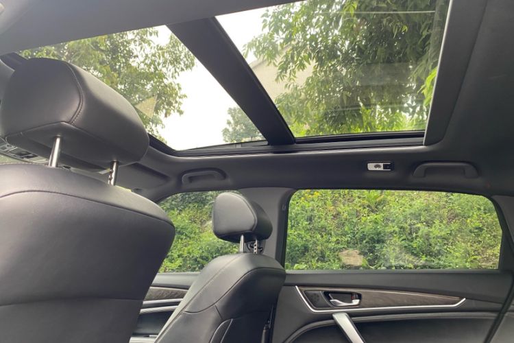 Used Honda UR-V 2020 370TURBO Two-Wheel Drive Luxury Edition
