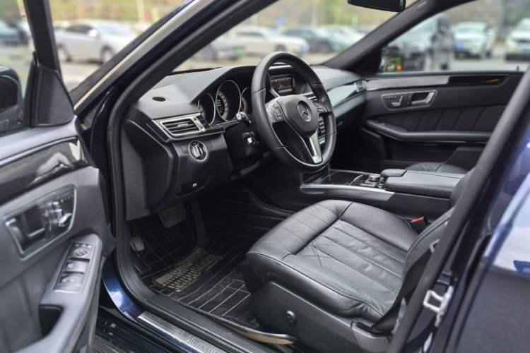 Used Mercedes-Benz E-Class 2015 E 260 L Sport Luxury Model
